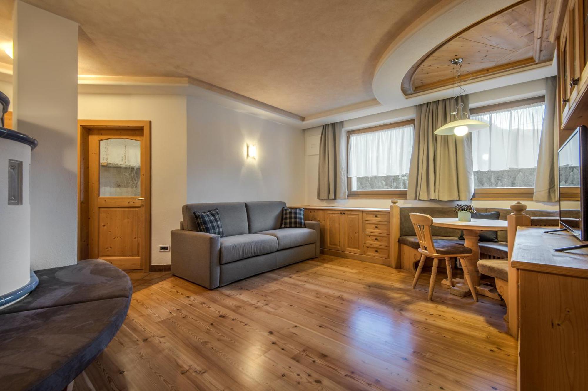 Chalet Prades Dolomiti Lodges La Villa  Ruang foto